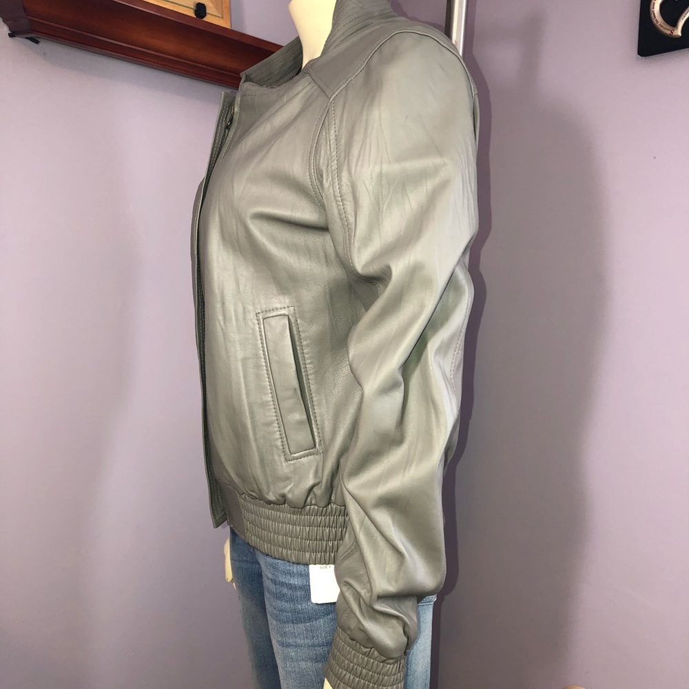 Mike & Chris Bomber Jacket - Picture 7 of 9